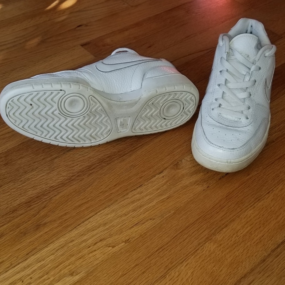 Nike sneakers - Picture 5 of 8